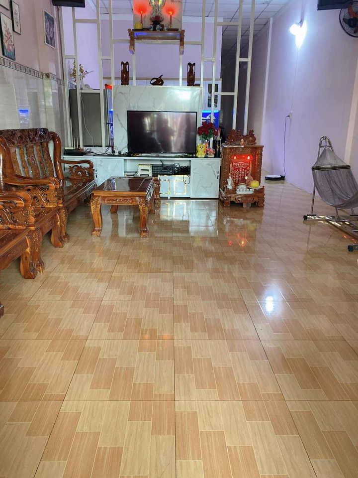 Bán nhà cấp 4 mặt tiền đường Phan Đăng Lưu, gần chợ Bưng Cầu