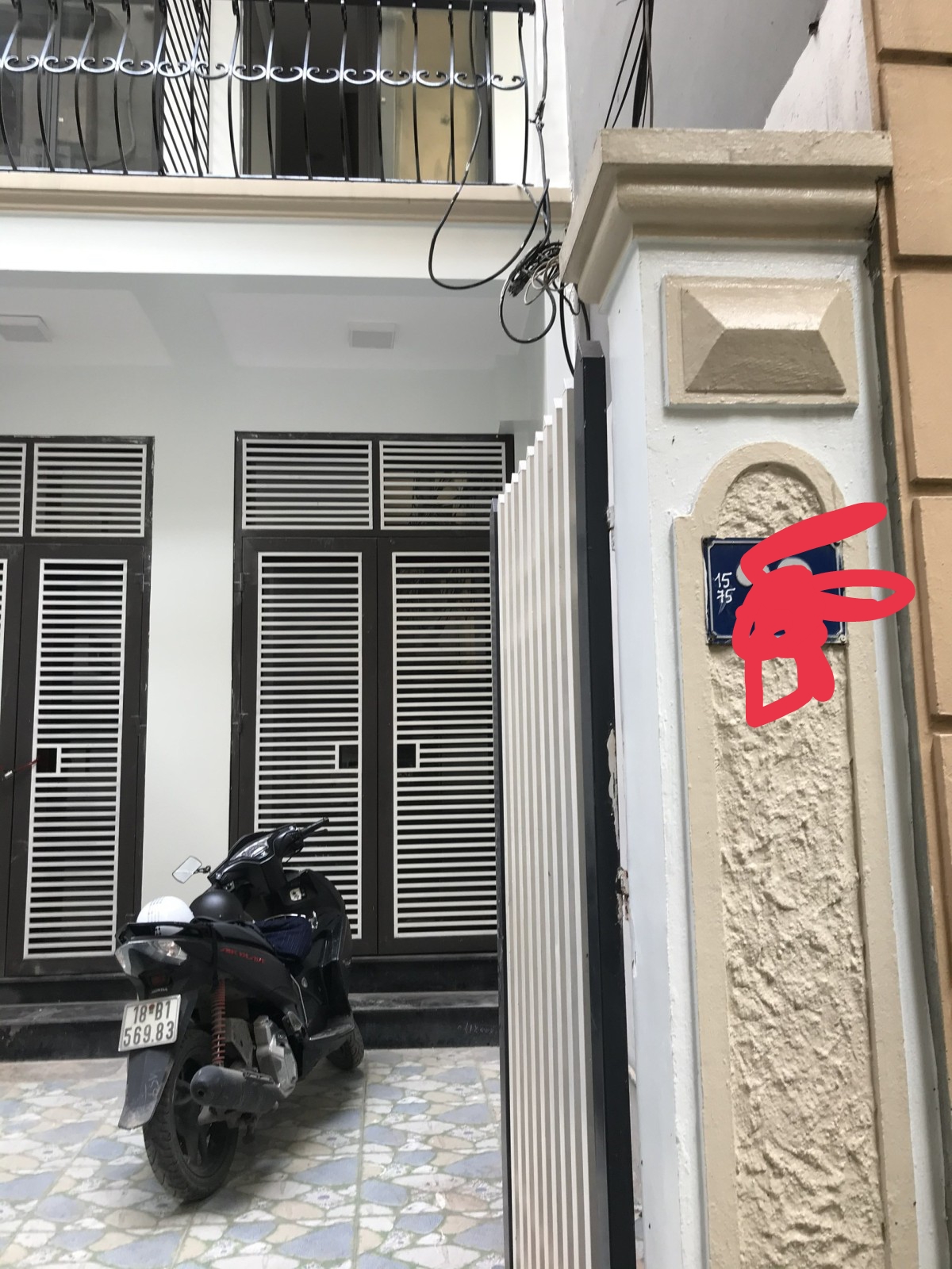 Bán nhà Giáp Bát, Ô TÔ đỗ cửa, DT 42m, 6T, giá chào 3 tỷ 95