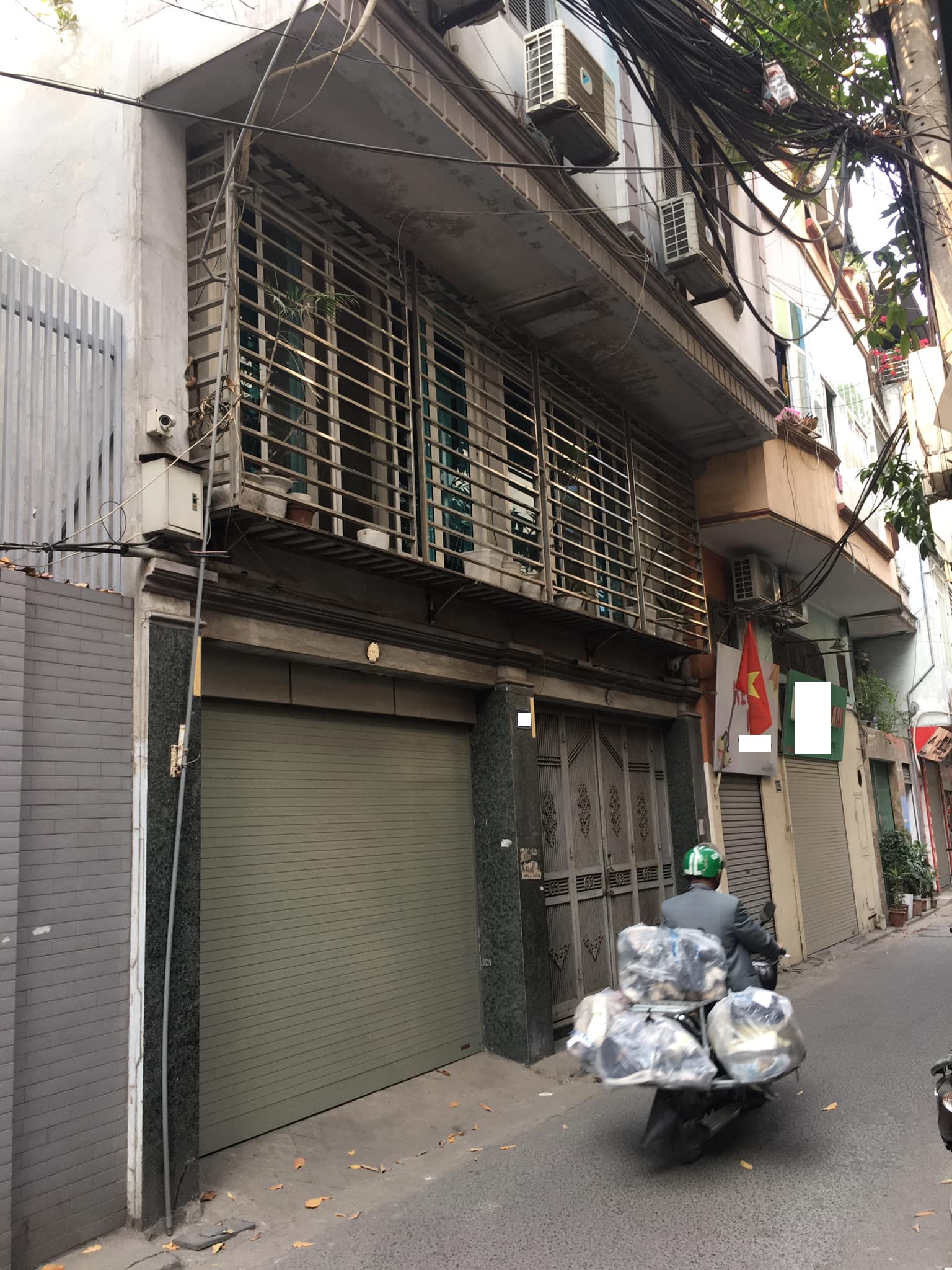 Bán nhà mặt phố Xã Đàn 2, Đống Đa, 5 tầng 47 m2 giá 13.8 tỷ