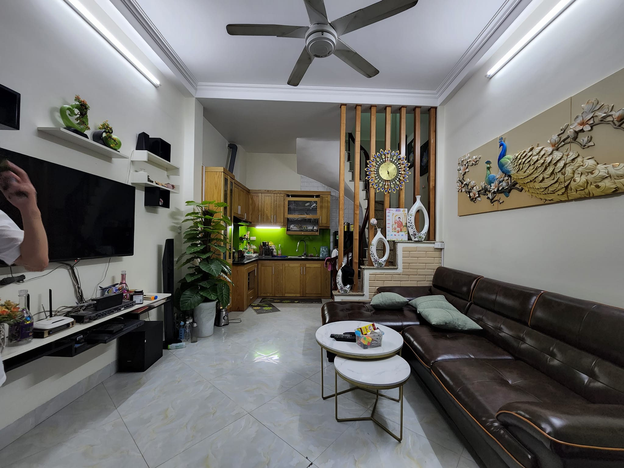 Bán nhà Ngõ Linh Quang, gần ô tô, nhà đẹp ở ngay 6 tầng 38m2 giá 4.5 tỷ