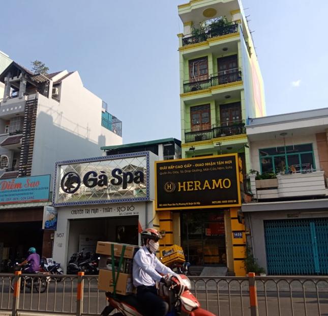 Cần bán nhà mặt tiền Phan Văn Trị, Gò Vấp ngay Vincom 5x25m