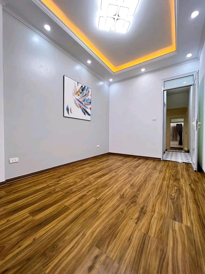 BÁN NHÀ HÀ TRÌ HÀ ĐÔNG 33M 5TẦNG - GẦN TRUNG TÂM GIÁ 2.X TỶ