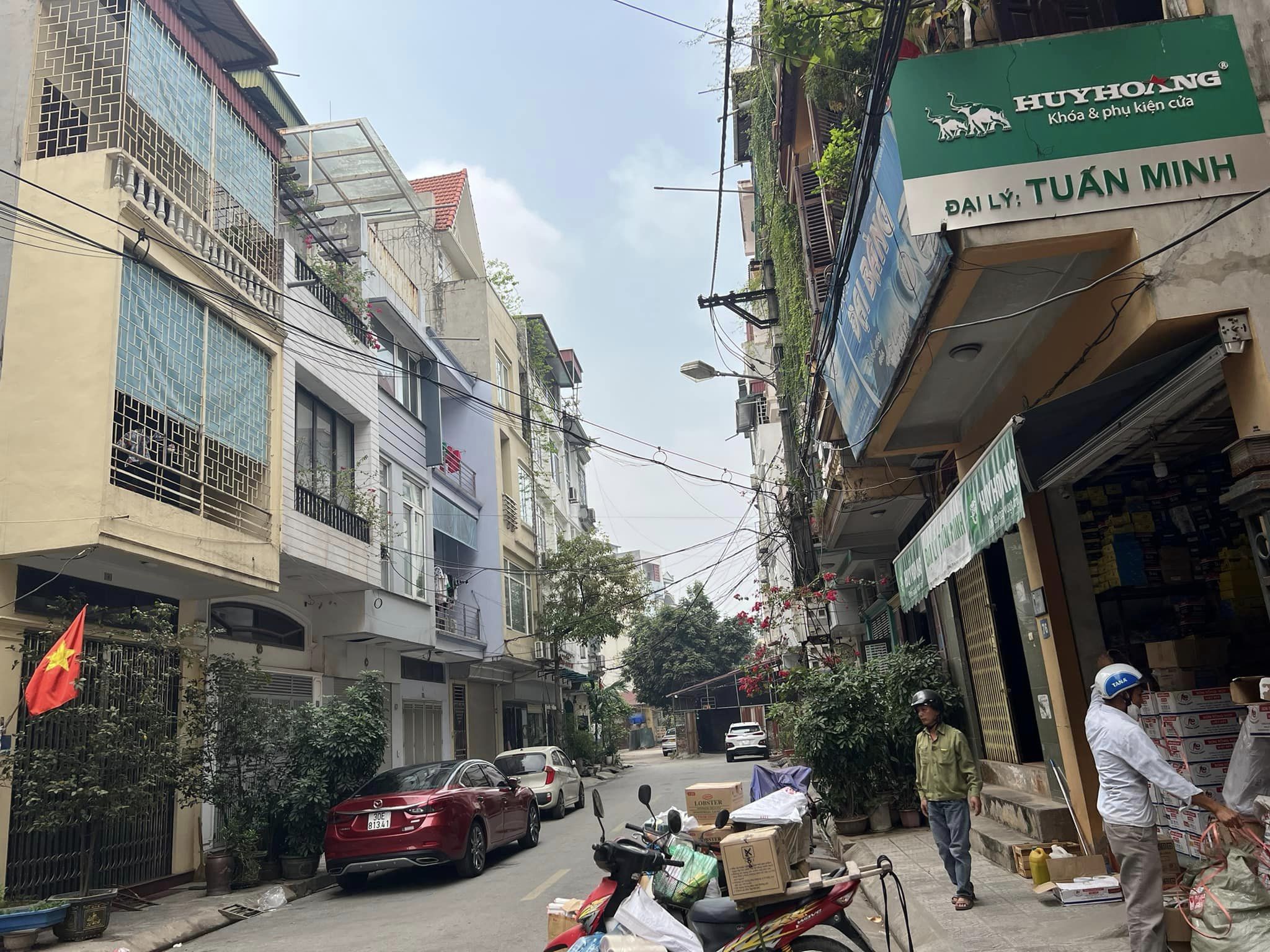 BÁN GẤP MẶT PHỐ LÝ THƯỜNG KIỆT- KINH DOANH - TẦM TIỀN - HIẾM