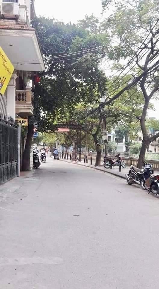 BÁN NHÀ NGÕ 68 QUẬN ỦY CẦU GIẤY, 45Mx 6 TẦNG, MT 4.2M, VIEW HỒ, NHỈNH, Ở - KD ĐỈNH CAO, NHỈNH 9 TỶ, 0878679666.