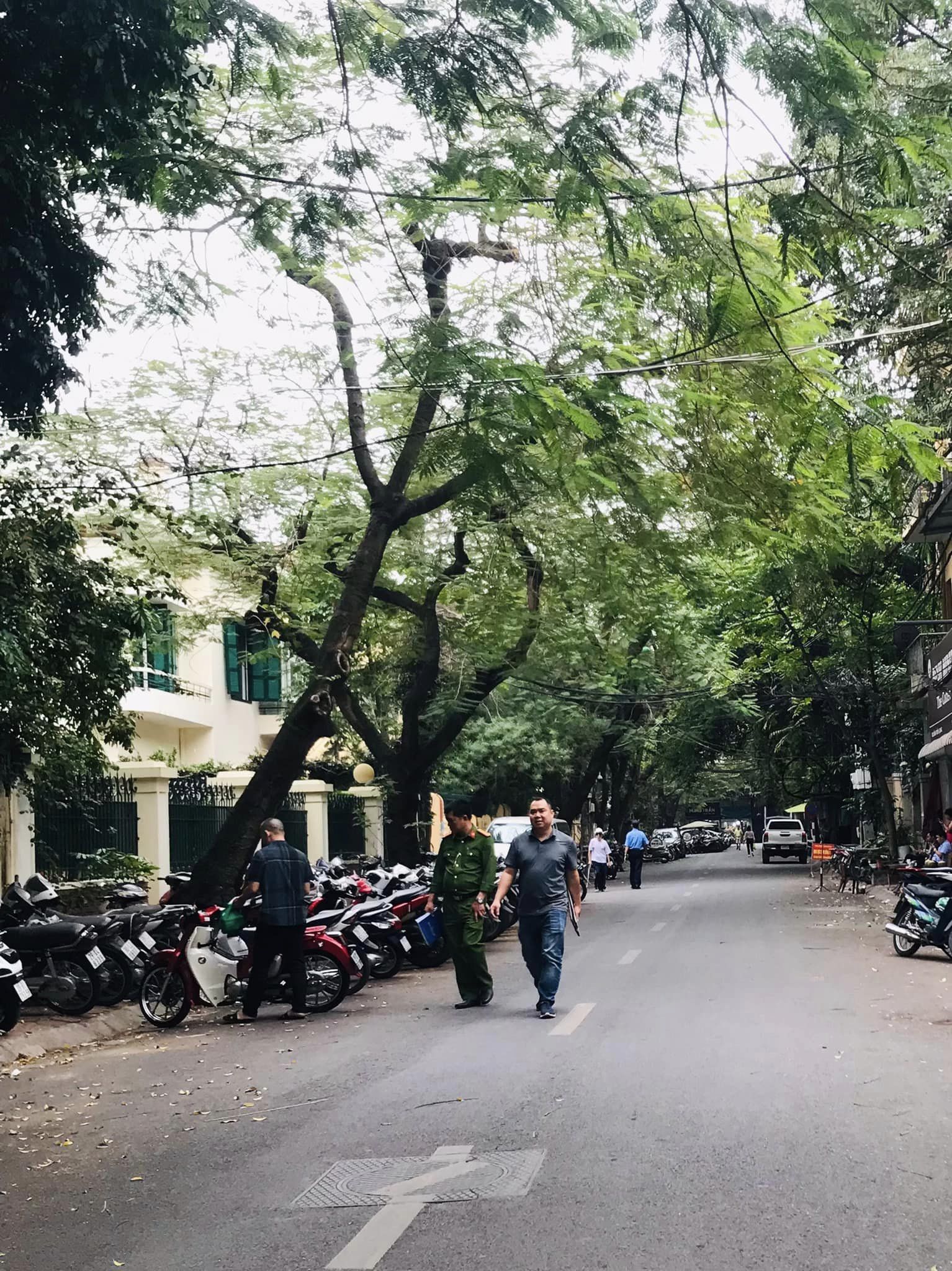 Mặt phố Thiền Quang-Hai Bà Trưng view hồ 60M/4T 5.2 tỷ.