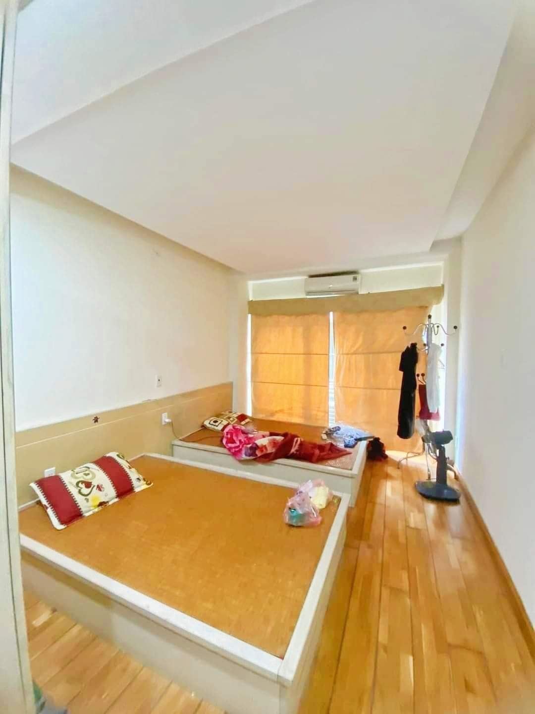 Bán nhà ngõ 68, quận Thanh Xuân, phố Ngụy Như Kom Tum DT 31m2 x 6T. Giá: 6,78 tỷ.