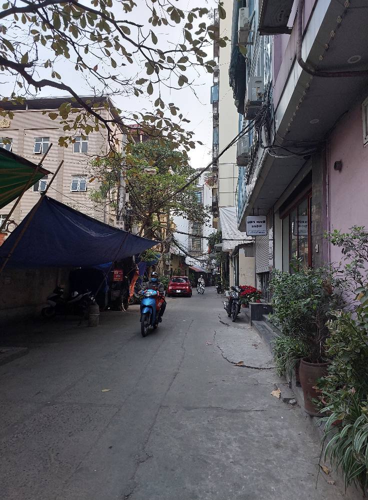 Tân Mai - Hoàng Mai - Lô Góc - Ô Tô Tránh - Ngõ Thông KInh Doanh - 40m2 - Nhỉnh 4 Tỷ