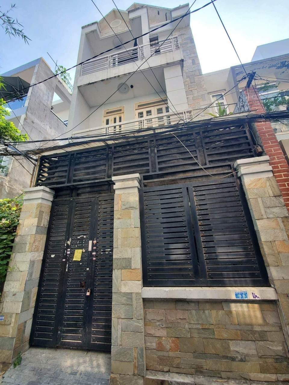 ĐƯỜNG SỐ 9 GÒ VẤP - HXH ĐỖ CỬA - 54M2 - CHỈ 5.79 TỶ