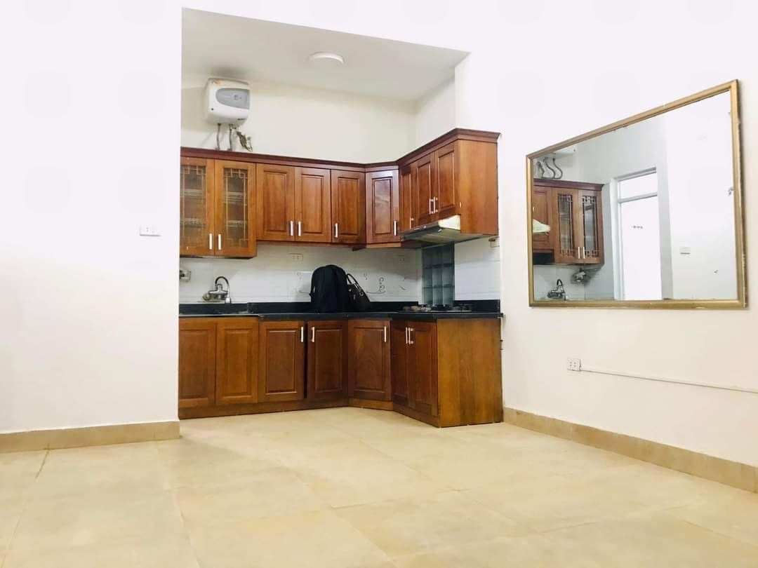 CẦN BÁN GẤP NHÀ MẶT PHỐ THỊNH QUANG - PHÂN KHÚC HIẾM TẠI QUẬN ĐỐNG ĐA