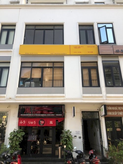 Chủ nhà Bán nhà mặt phố Hàm Nghi Vinhomes Gardenia Mỹ Đình 93m2