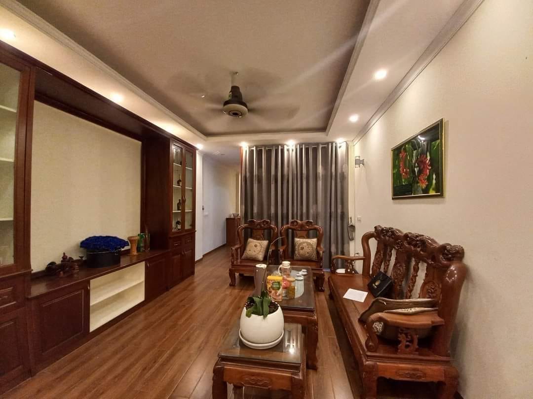 Ngõ phố Thái Hà – Lô góc 3 mặt thoáng – Ô tô đỗ cửa – Nhà đẹp ở ngay