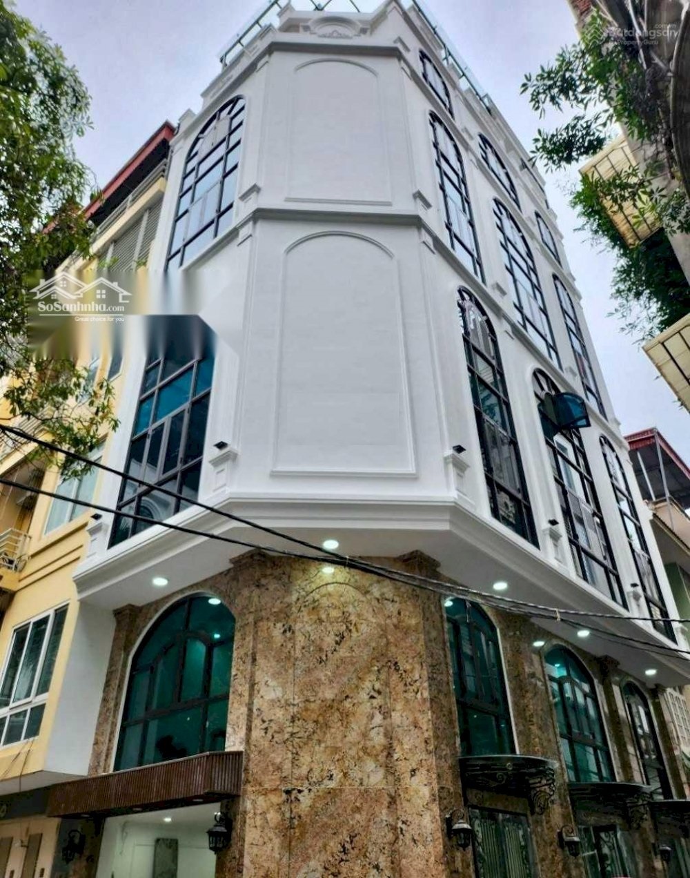 Bán nhà mặt phố Trần Quang Diệu Đống Đa 8 tầng lô góc kinh doanh dòng tiền 1 tỷ 1 năm