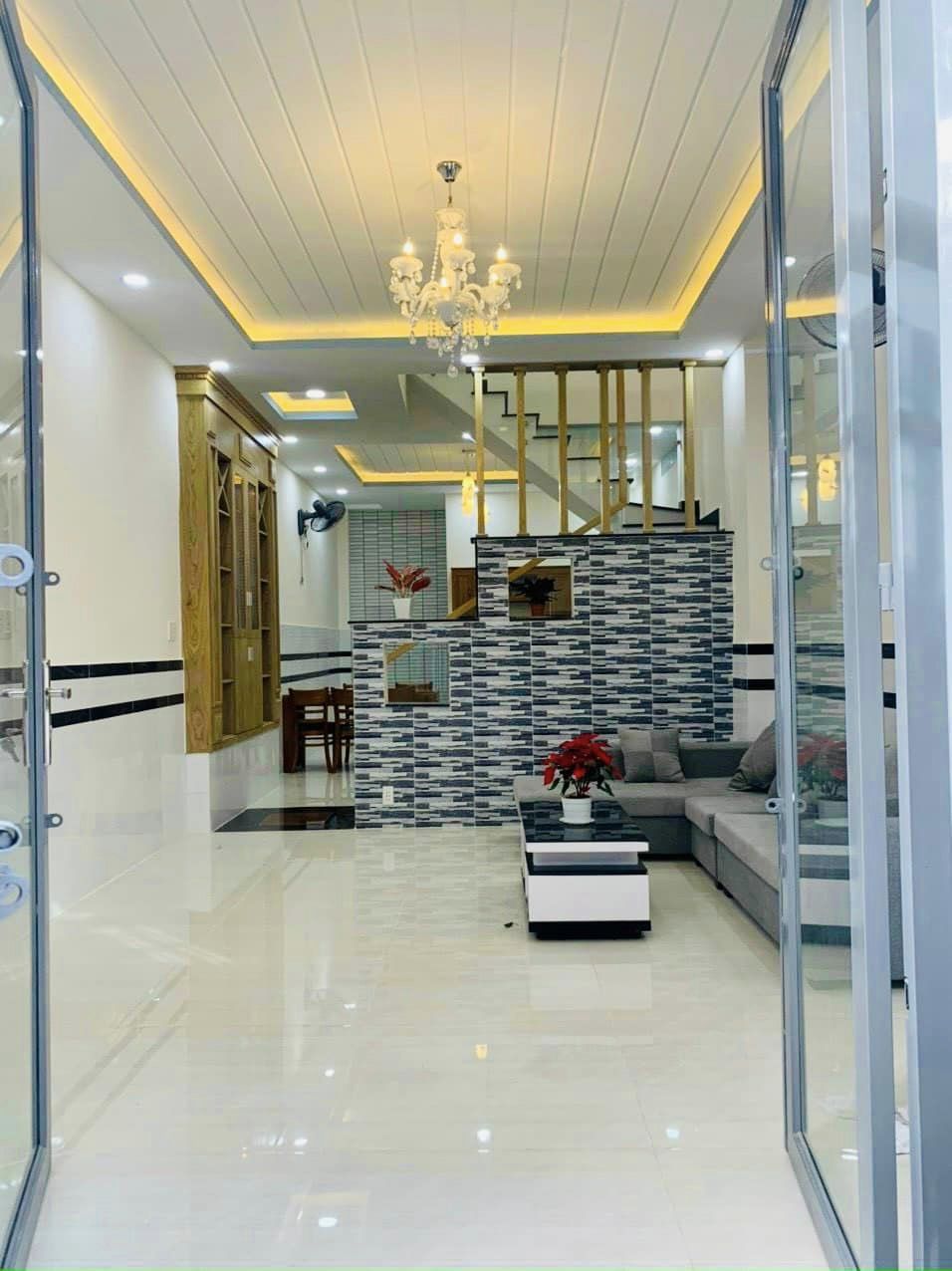 HẺM XE HƠI - NHÀ ĐẸP 2 TẦNG 84M2 - HUỲNH VĂN NGHỆ - NHỈNH 7 TỶ