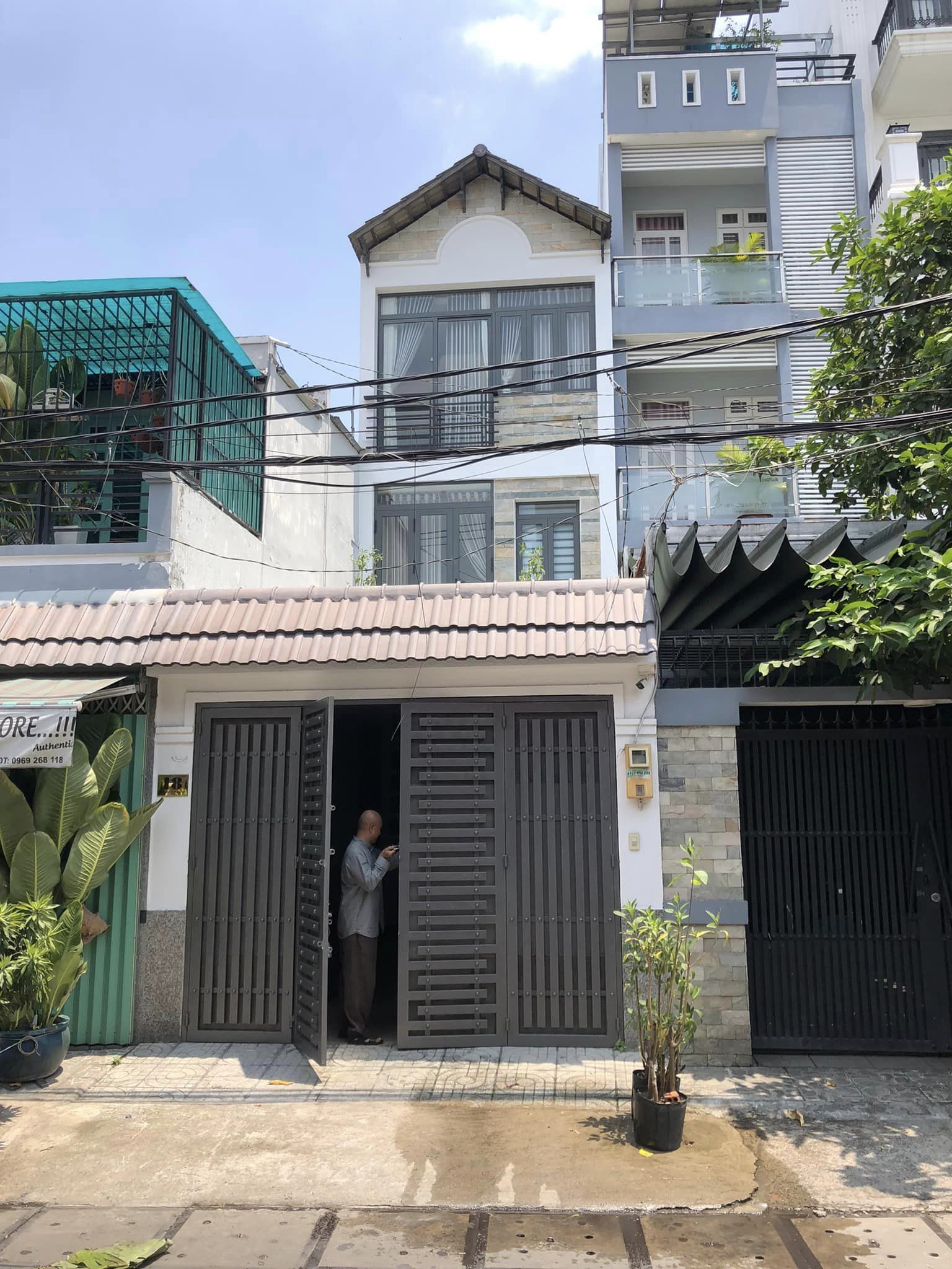 CẦN TIỀN TRẢ NỢ GẤP - MẶT TIỀN ĐƯỜNG THỐNG NHẤT - 70M2 - 11.5 TỶ - Ô TÔ NGỦ TRONG NHÀ.