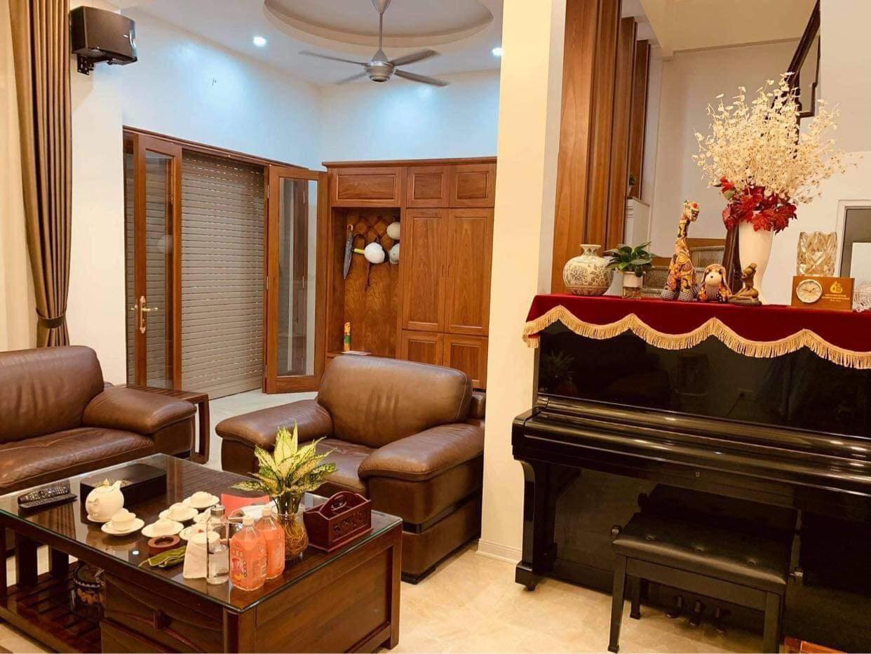 Bán nhà Phạm Ngọc Thạch nội thất tiền tỷ , sổ vuông nở hậu , hiếm nhà bán