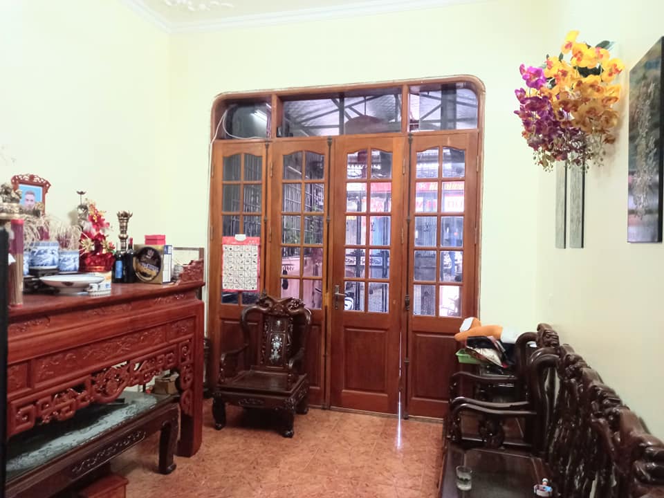 Bán nhà phố Cửa Bắc, Ba Đình hơn 6 tỷ 36m * 5T, MT 4.5m Căn góc, gần Ô Tô, tặng Nội Thất