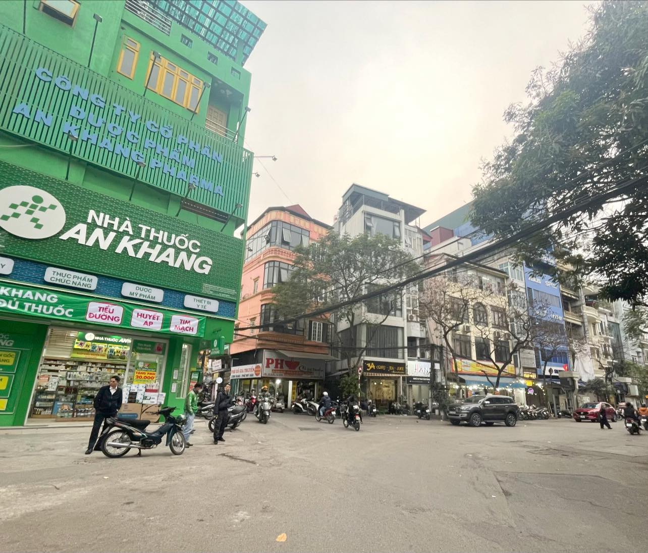 CỰC HIẾM ! NHÀ MẶT PHỐ QUỐC TỬ GIÁM, VĂN MIẾU, QUẬN ĐỐNG ĐA - LÔ GÓC 2 MẶT ĐƯỜNG NHỈNH 10 TỶ !