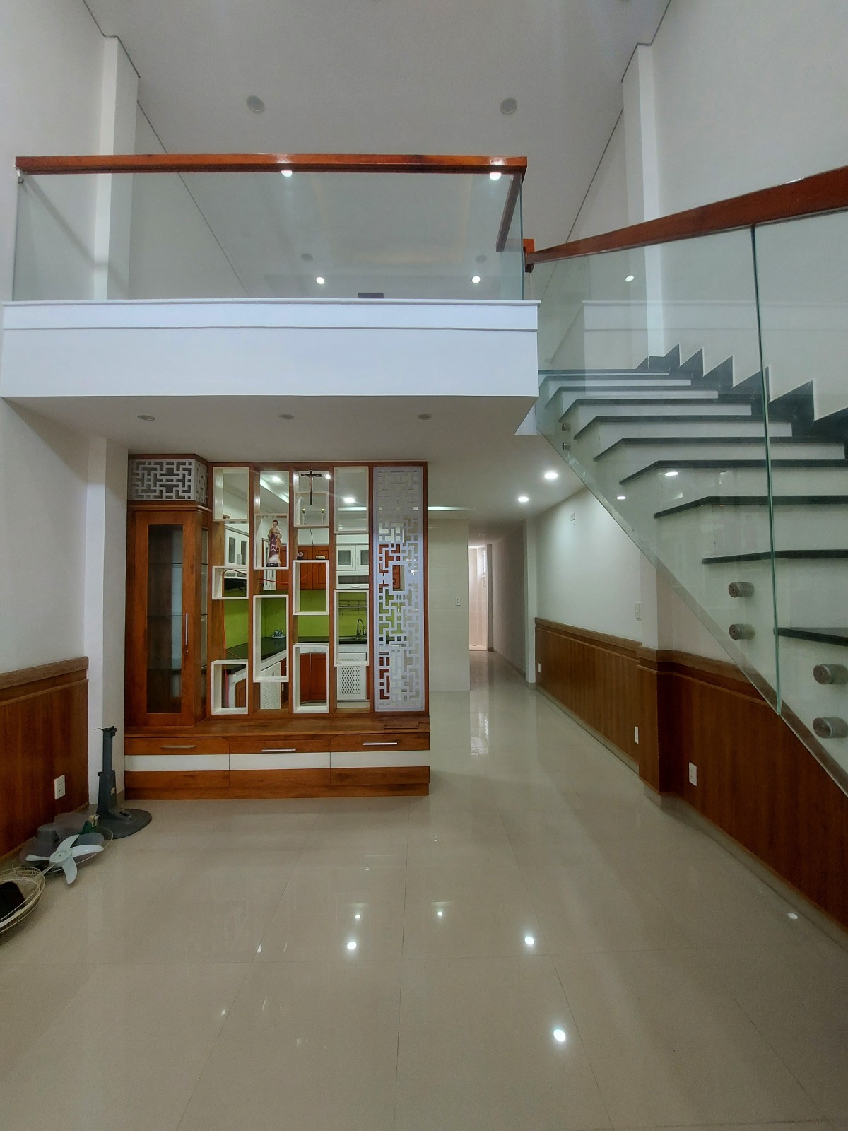 Bán nhà Mặt tiền đường Bắc Đẩu, Quận Hải Châu, nhà 2 tầng, DT 90 m2, Gần biển Nguyễn Tất Thành. Ô tô đỗ. Chỉ 8,5 tỷ.