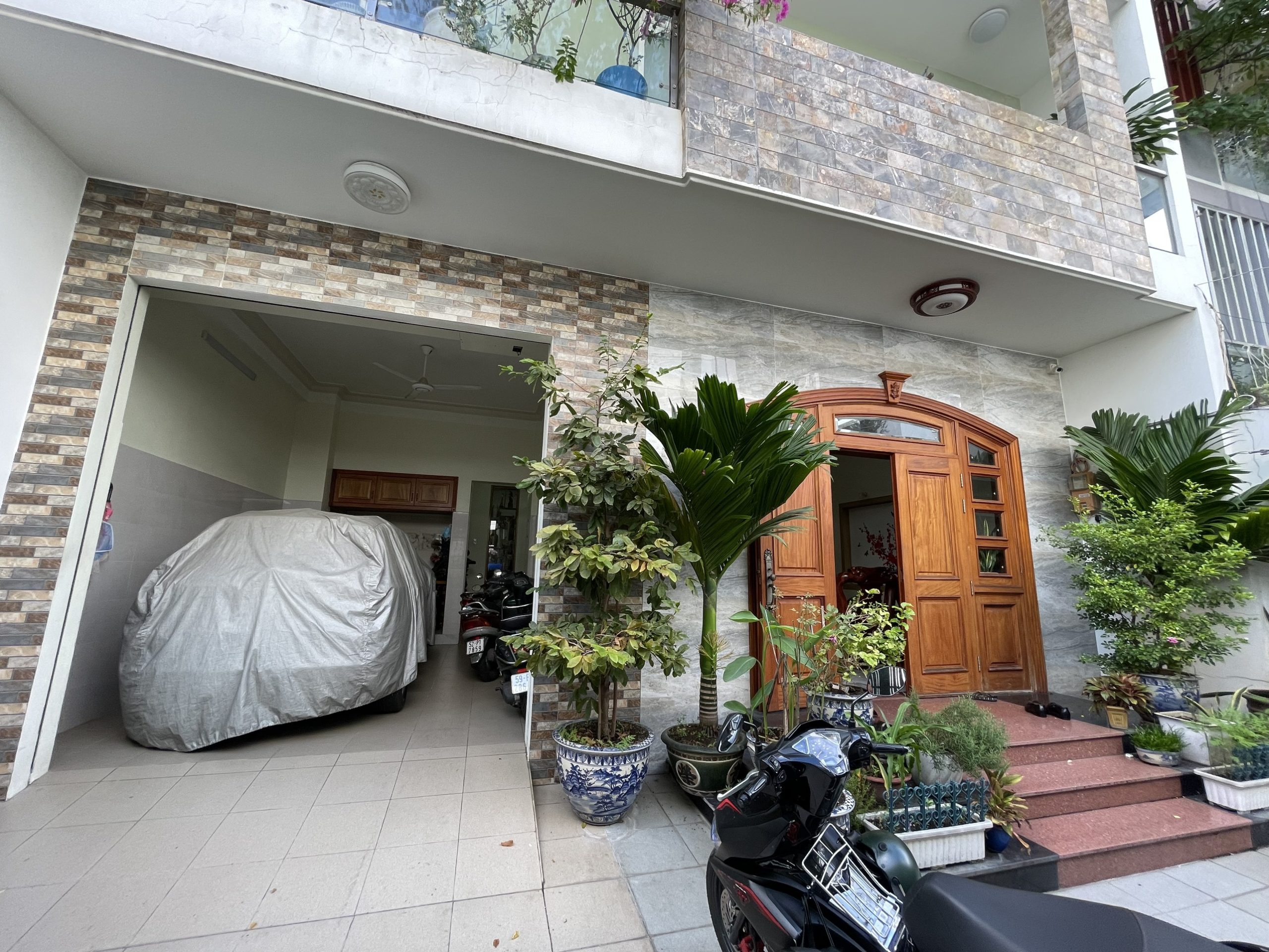 Bán nhà HXH Đường Trường Sa, 9x20M, P14, Q3, Giá chỉ 50 tỷ