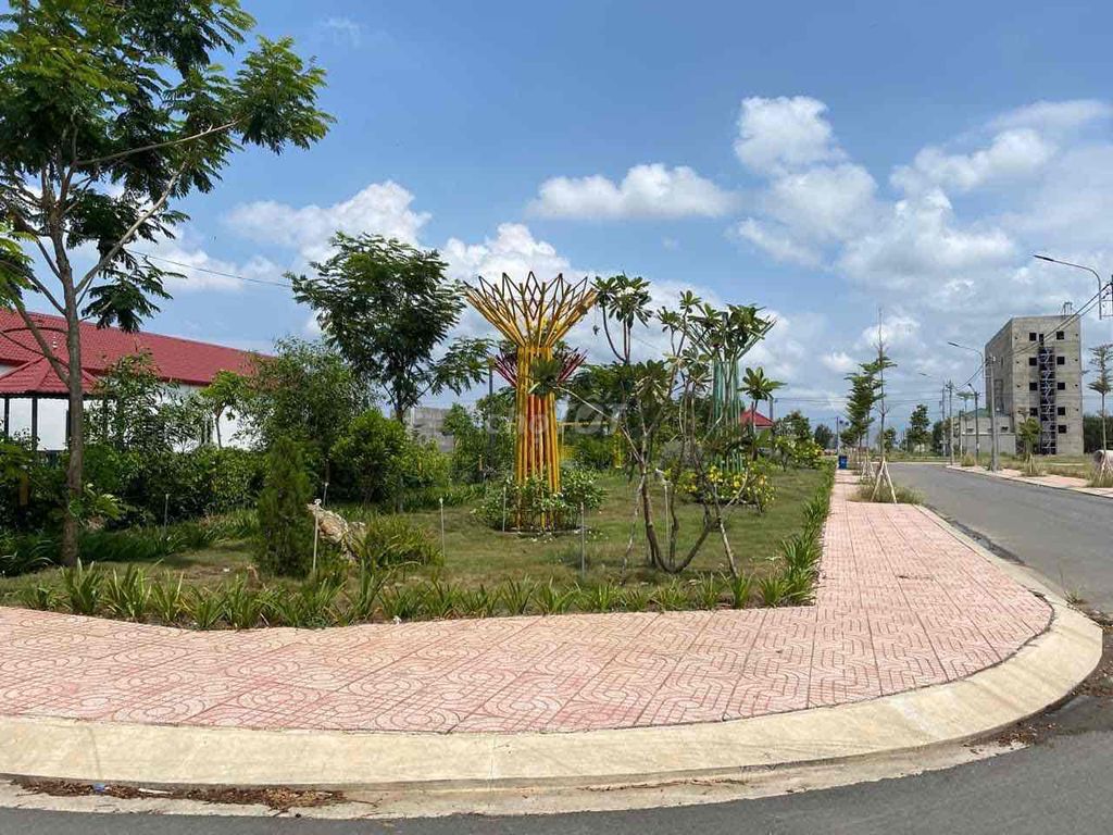 Bán ĐẤT 980TRIỆU /110m2 Đất Thị Trấn Bến Lức KDC Thuận Đạo