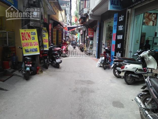 Bán nhà phố chùa Láng,35m2x4t, 2 thoáng, nội thất gỗ, gần hồ, ôtô, giá 4tỷ2