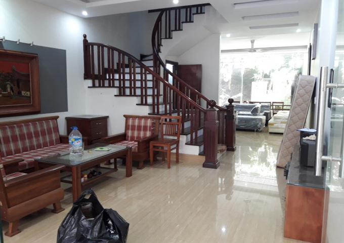 90m2