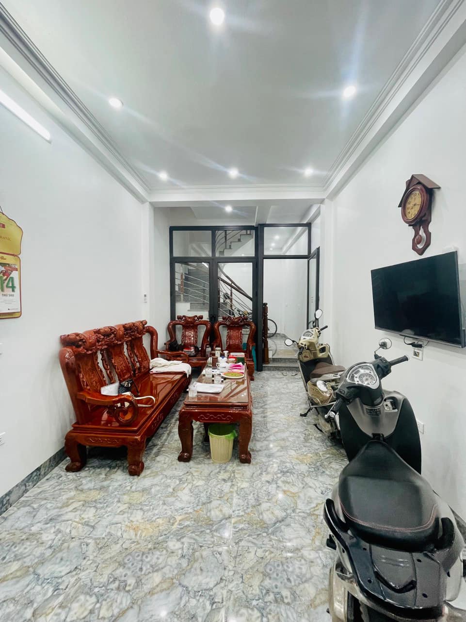 Chưa đến 8 tỷ có nhà 7 tầng , ngõ 202 Võ Chí Công, ngõ 3 ô tô tránh nhau, TT Quận Tây Hồ