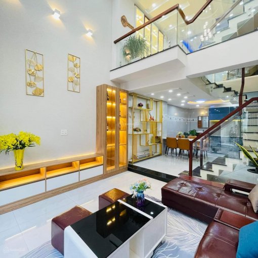 Bán gấp shophouse Mặt tiền Tô Ngọc Vân,thuận tiện kinh doanh thu lợi cao, trú ẩn an toàn.