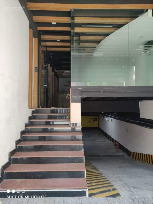 CC Cho thuê tòa nhà văn phòng đường Đặng Dung, Phường Tân Định - 5 lầu - Giá 75 triệu/th