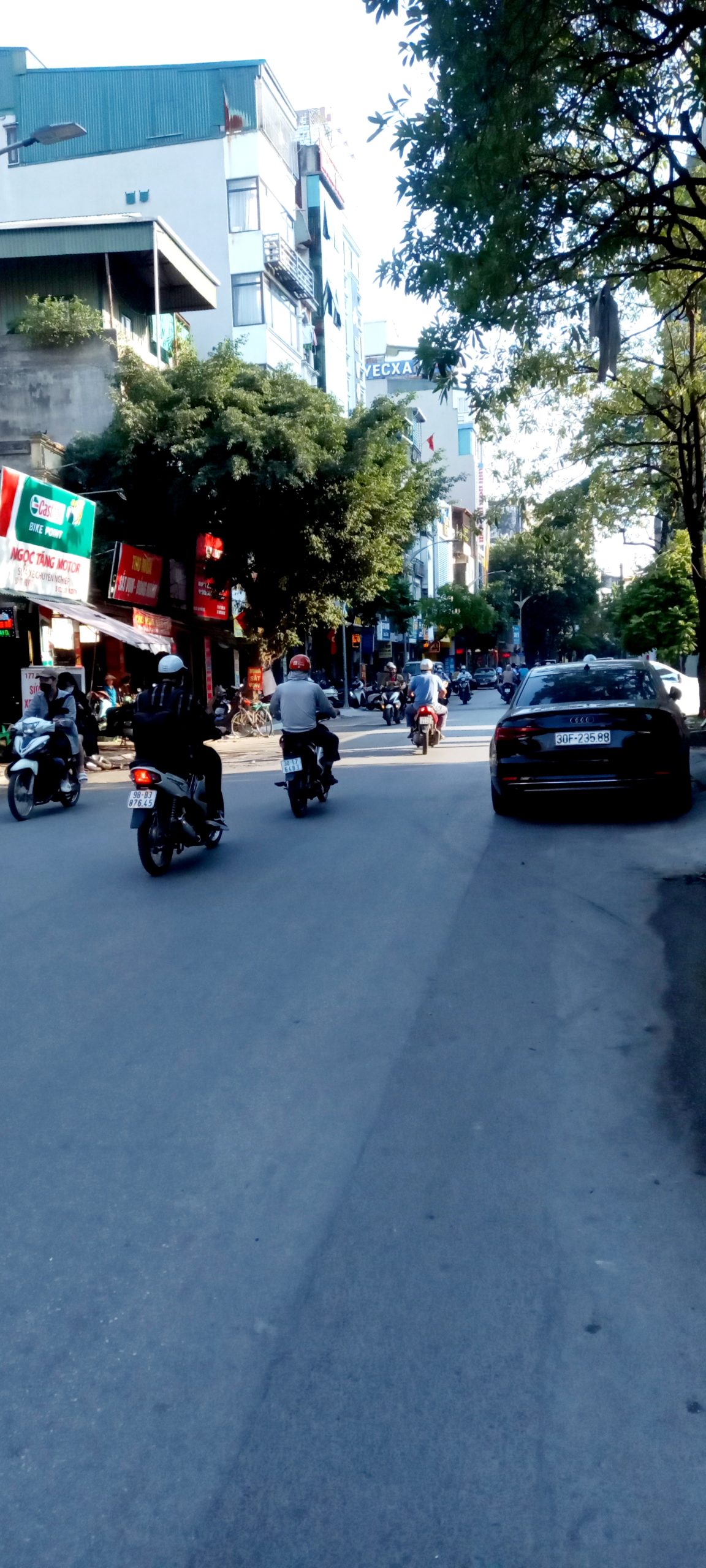 MẶT PHỐ, VỈA HÈ RỘNG, KINH DOANH NGÀY ĐÊM 41m2X3T, MT 4m 11.6 tỷ PHỐ VỌNG HAI BÀ TRƯNG.