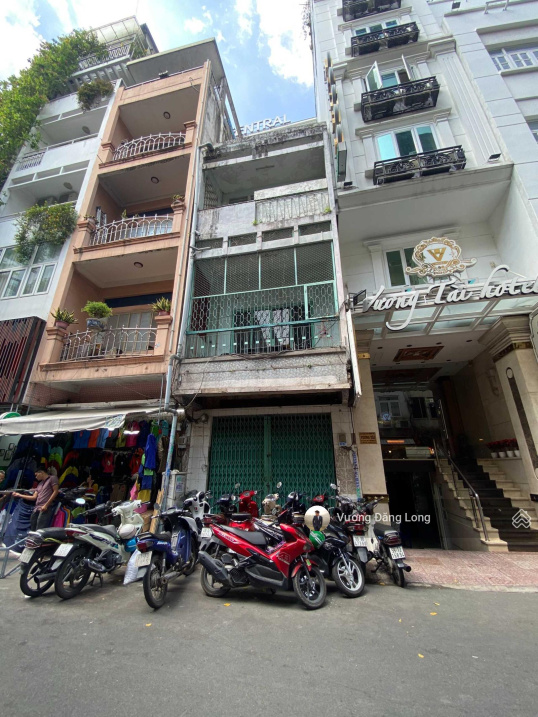 Hot! MT Nguyễn Văn Tráng đối diện ĐH Văn Lang. DT 4x20m, cực đẹp