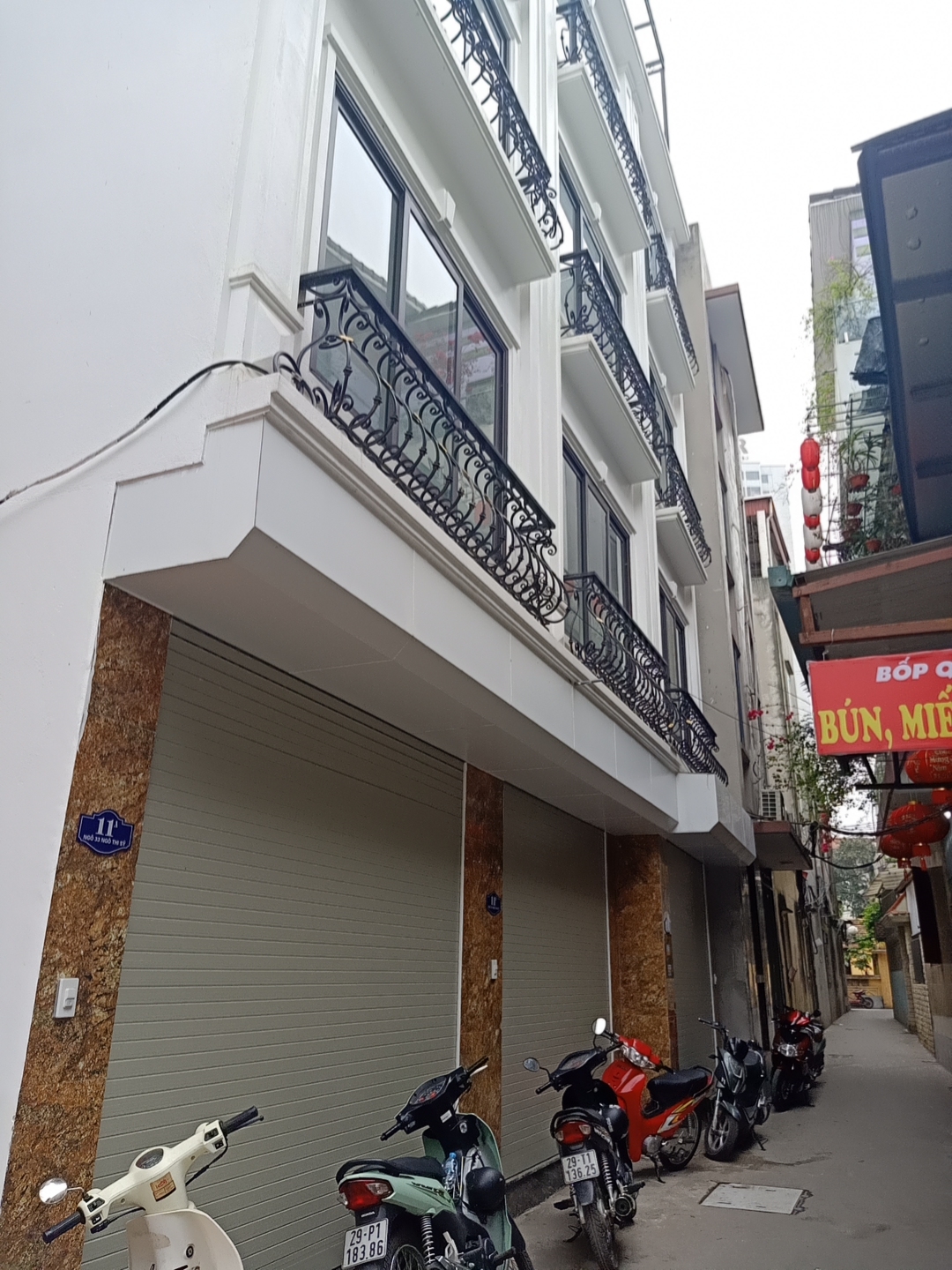 Nhà đẹp tại đường 19/5 Văn Quán Hà Đông diện tích 36m2 mặt tiền 5m 5 tầng giá 4tỷ