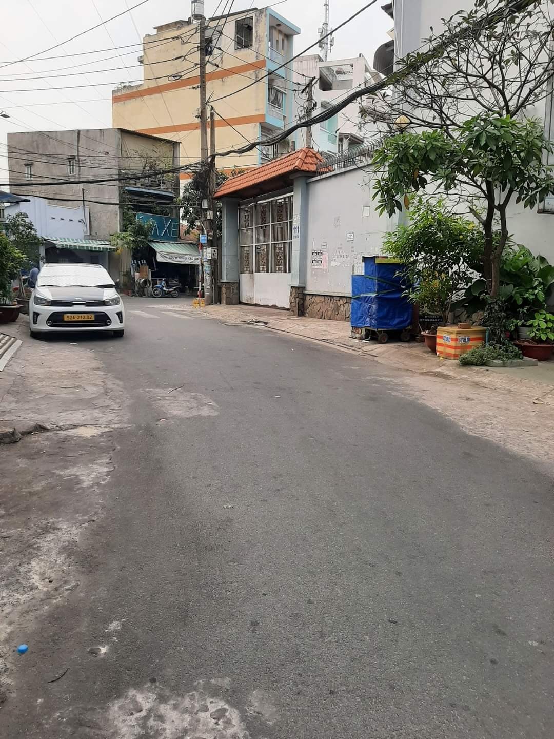 NHÀ ĐƯỜNG LÝ THÁNH TÔNG, HẺM XE TẢI TRÁNH THÔNG VI VU