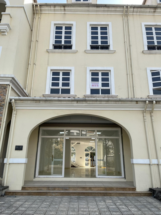 Chính chủ cho thuê căn Shophouse Vista Lago mặt đường trục chính khu đô thị Sudico - Nam An Khánh