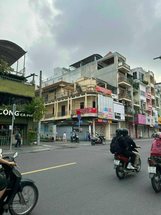 Góc 2 mặt tiền Tôn Thất Tùng - Nguyễn Thị Minh Khai, Phường Bến Thành, Quận 1 (4 x 20m), giá 33 tỷ