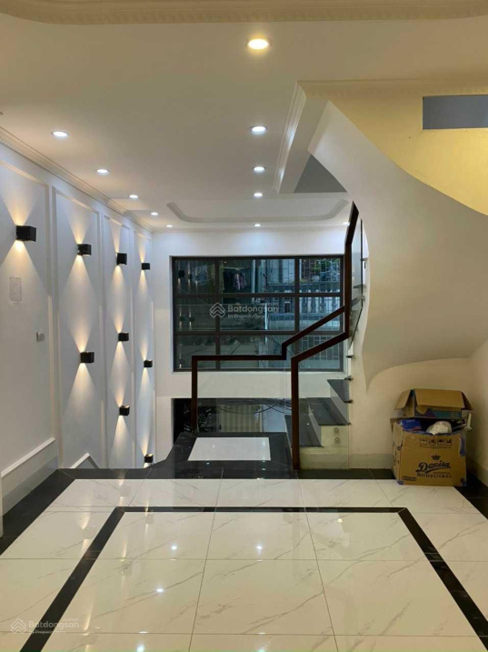 SIÊU PHẨM GIÁ NGON: Phan Đình Giót, Hà Đông, Xe buýt quay đầu, MỚI ĐẸP 4 TẦNG, CHỈ 3 TỶ NHỈNH.