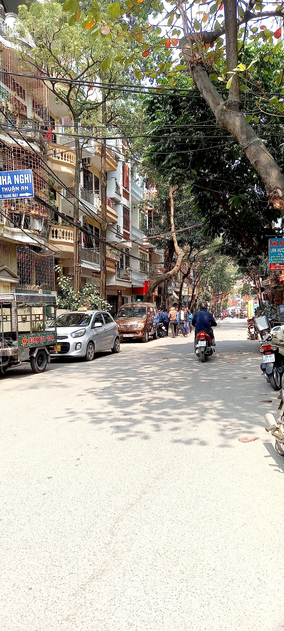 PHÂN LÔ, Ô TÔ TRÁNH, VỈA HÈ RỘNG 50m2X5T, MT 5m 13.2 tỷ Kim đồng Hoàng Mai.