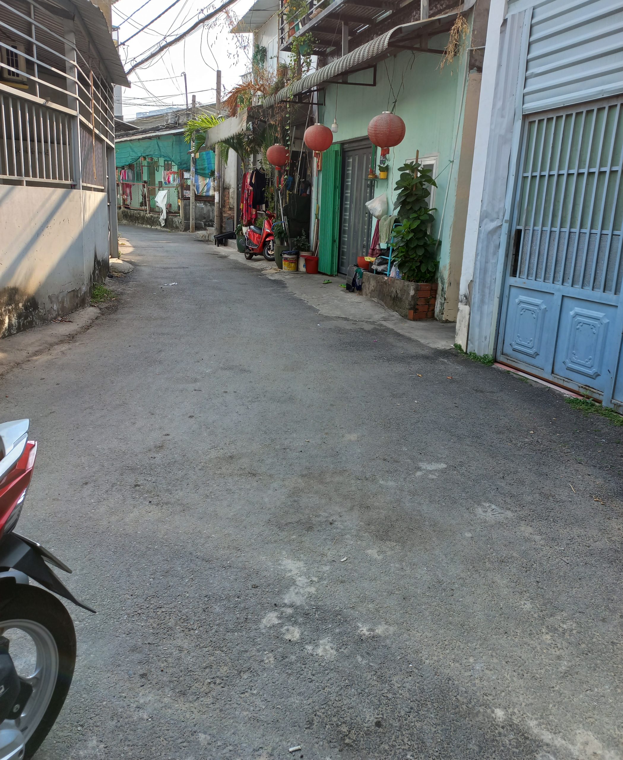 Hẻm xe hơi, nhà còn mới có thể dọn vào ở ngay, phường Trường Thọ, Thủ Đức. 87m2. Khu dân cư yên tĩnh, dân trí cao. Giá chỉ 4 tỷ.