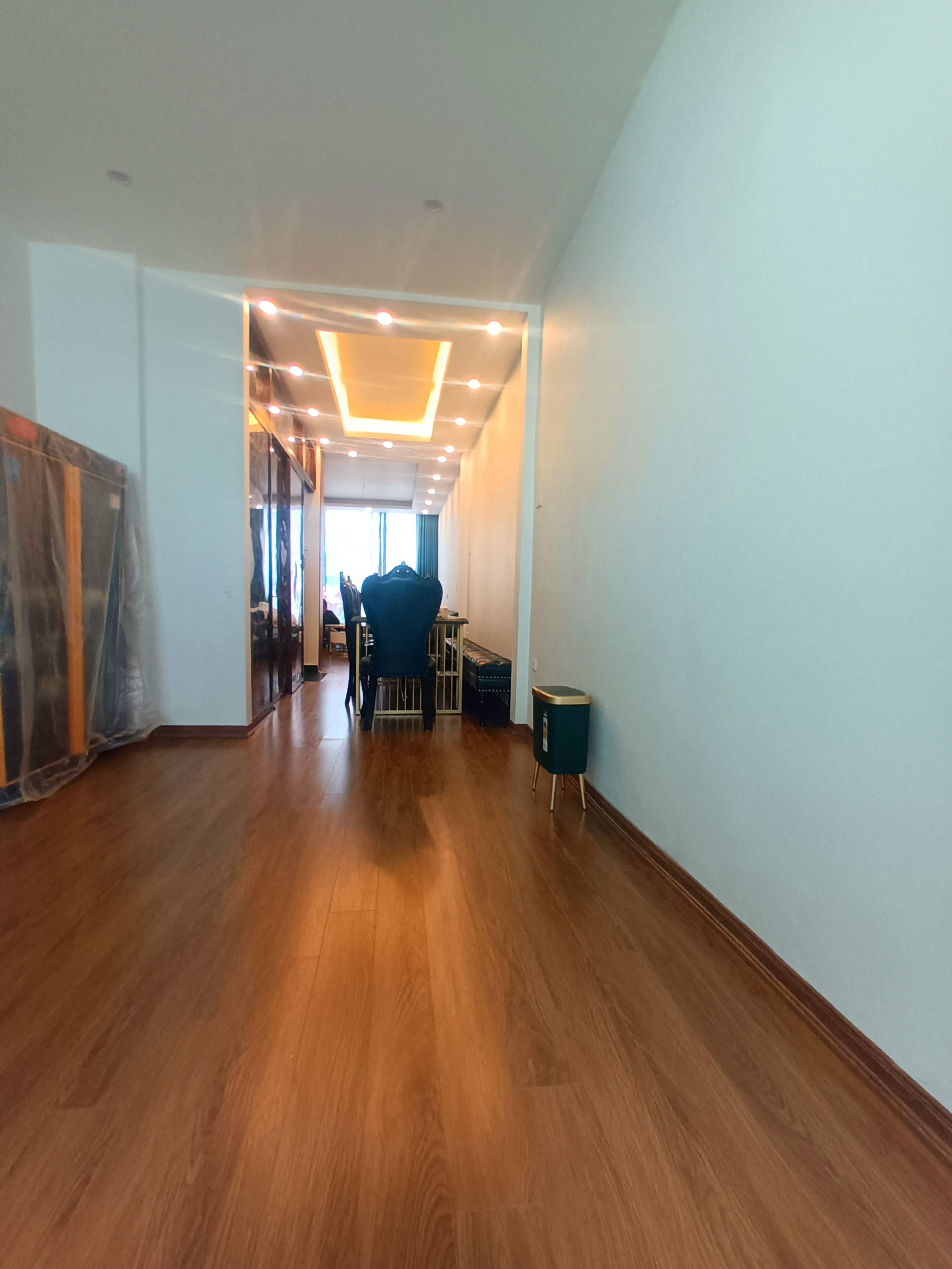 Bán nhà ngõ 17 Nam Dư, Lĩnh Nam, Hoàng Mai, Hà Nội diện tích 43m² x 5 tầng giá 3.65 tỷ