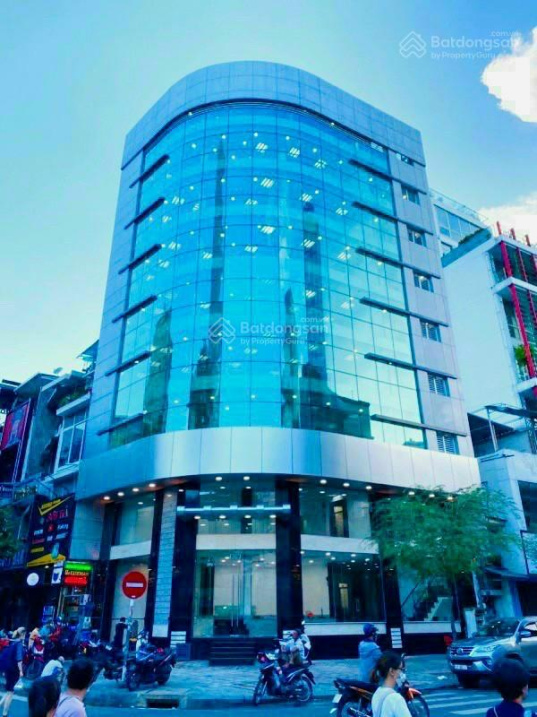 Tòa nhà giá tốt tại quận 1! Đường Trần Hưng Đạo (10 x 22m, 1h, 9L, giá 200tr/th), Q1