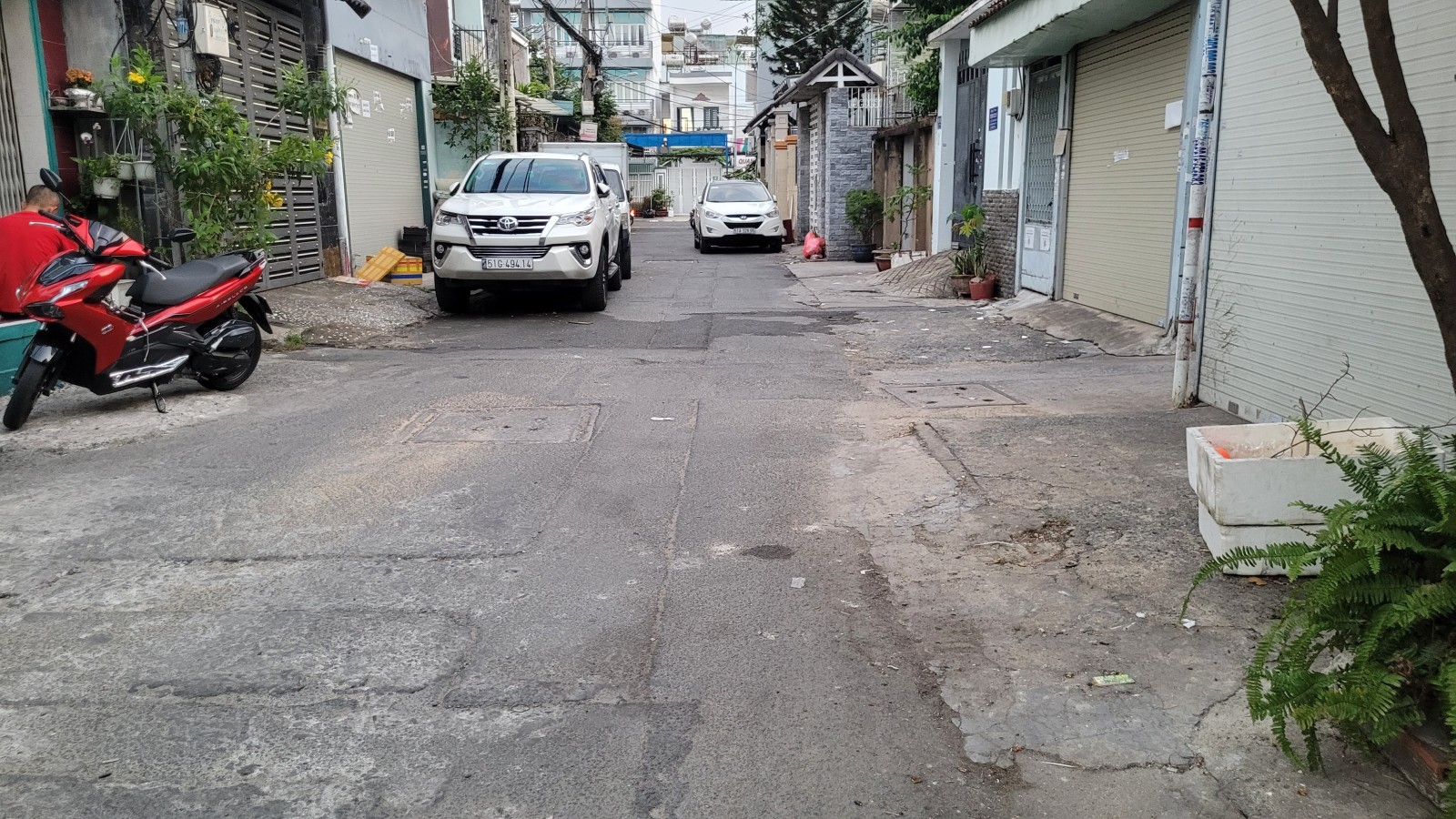 BÁN NHÀ ĐẸP MẶT TIỀN KINH DOANH 6,8TỶ TÂN PHÚ,73M2