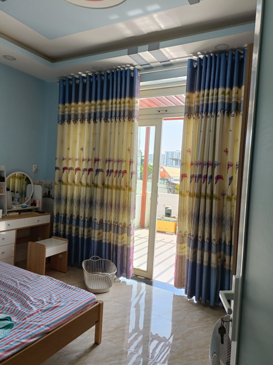 Bán nhà Lê Văn Khương Quận 12 60m2 4 tầng Hẻm xe hơi chỉ 3 tỷ hơn