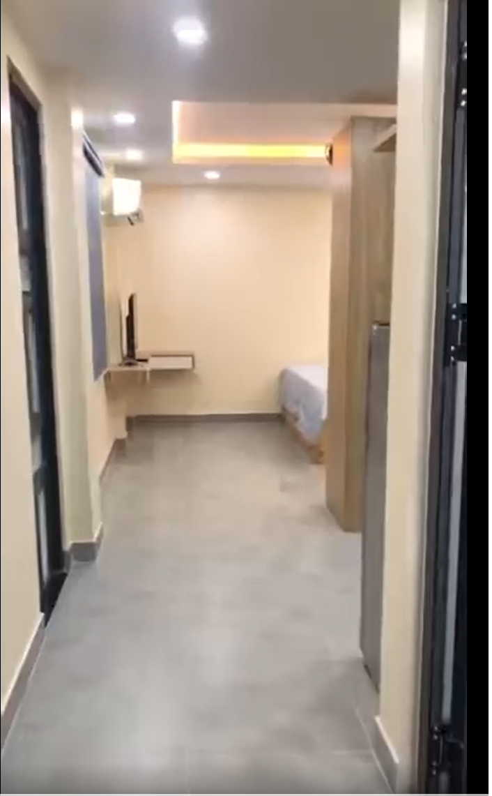 HẺM XE TẢI TRƯỜNG SƠN - CÁCH MT 3 CĂN - THANG MÁY - 105M2 - 23.5 TỶ TL.