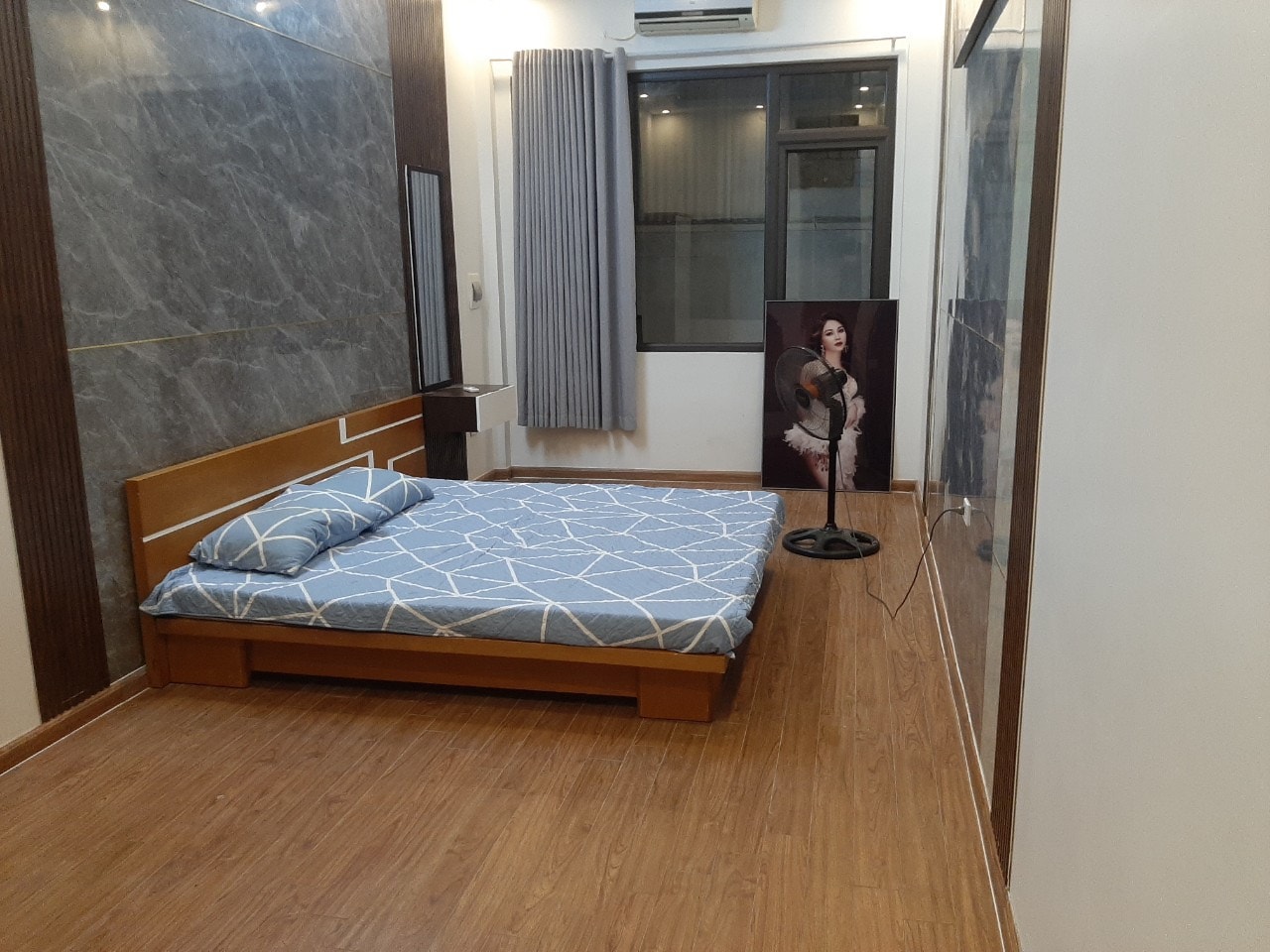 BÁN NHÀ NGUYỄN AN NINH, GARA Ô TÔ, 60M X 5 TẦNG, CHỈ 7.5 TỶ