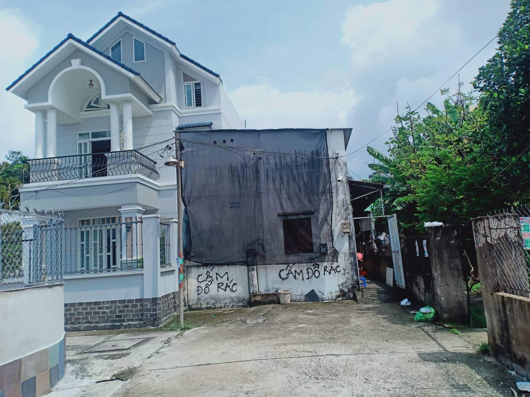 Nhà nát q9, Lê Văn Việt 122m chỉ hơn 5 tỷ,6x34 bao đầu tư , tiện xây mới giữ tiền, chdv,ngay Vincom Thủ Đức,6 pòng ổn định thu nhập