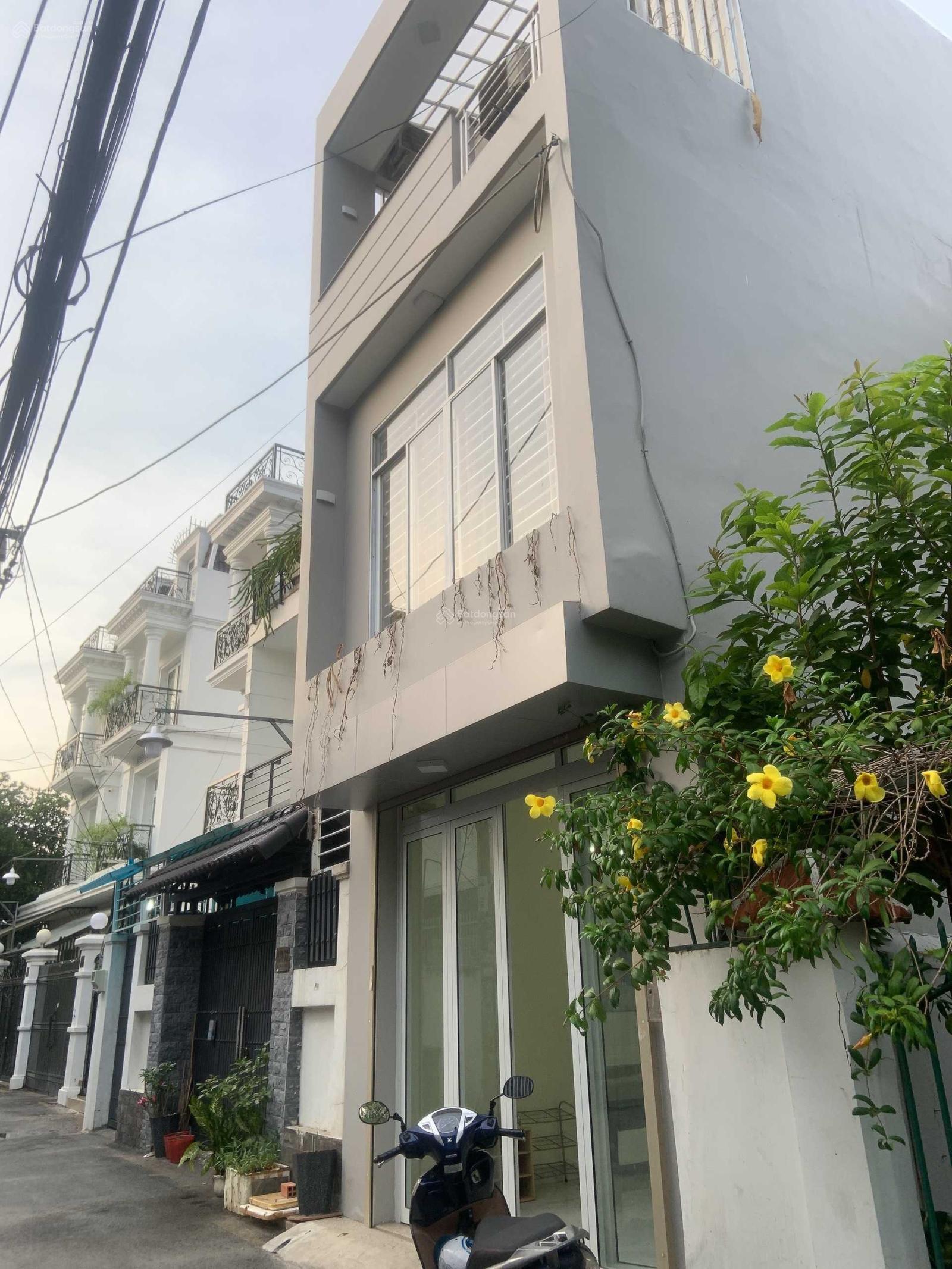 Bán Nhà ĐS 28 Lê Đức Thọ Phường 6 - ngay chợ An Nhơn - Hẻm xe hơi thông - hơn 4 tỷ