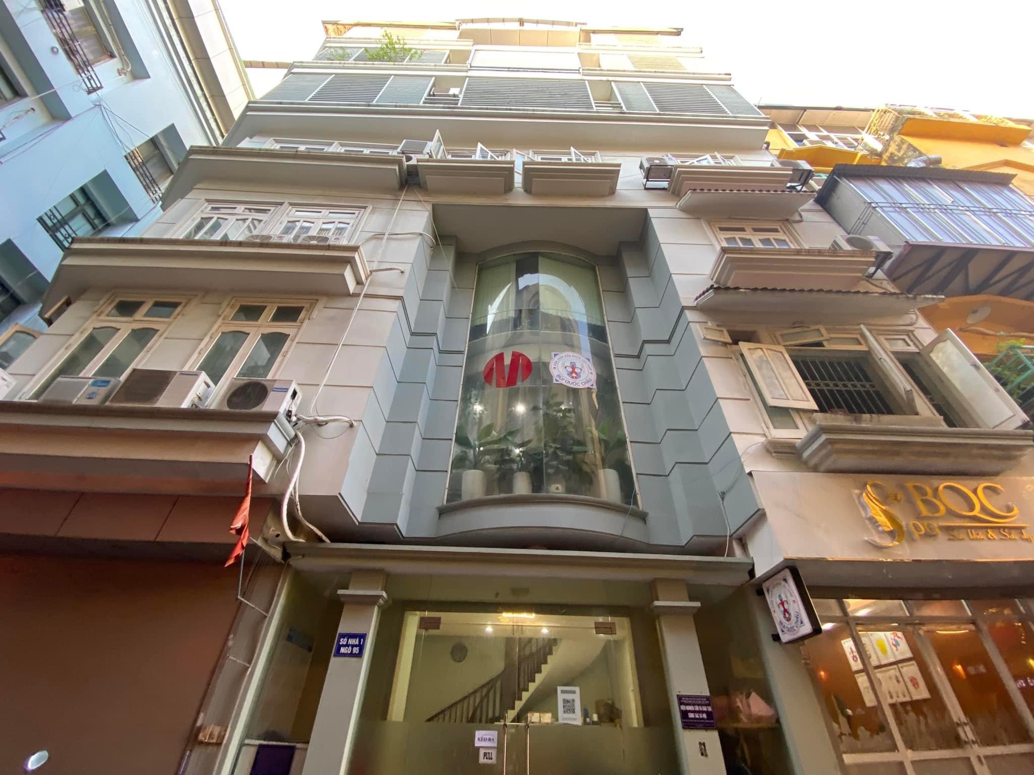 105m2