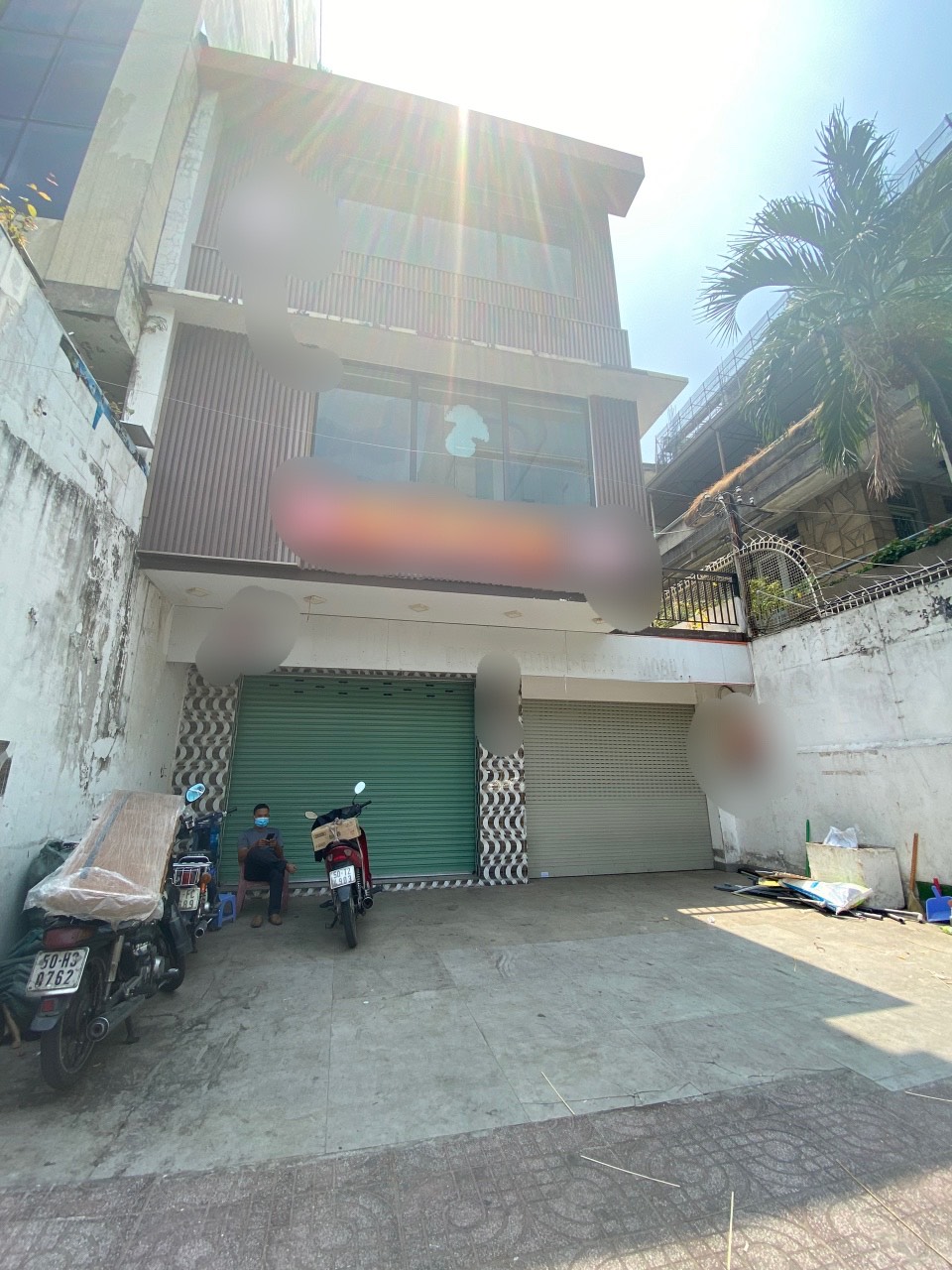 Cho thuê nhà Lê Văn Sỹ, Q.3. S: 8*25m. Giá: 100 tr/th