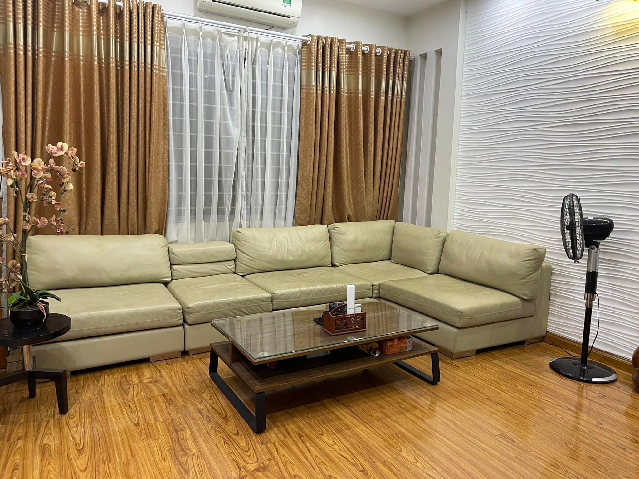 BÁN NHÀ PHỐ TRUNG KÍNH, PHÂN LÔ, Ô TÔ TRÁNH, CỰC GẦN MẶT PHỐ, KINH DOANH.