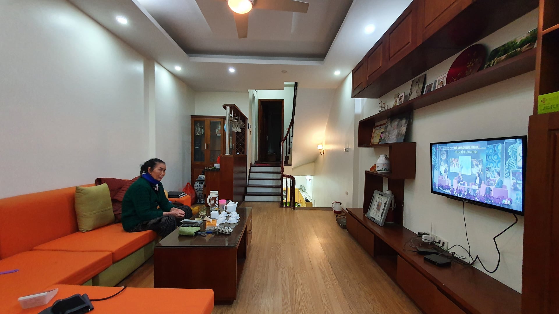 BÁN NHÀ TÔN ĐỨC THẮNG, ĐỐNG ĐA, GẦN HỒ, 60m2 4T MT5M, GIÁ 4.35 TỶ